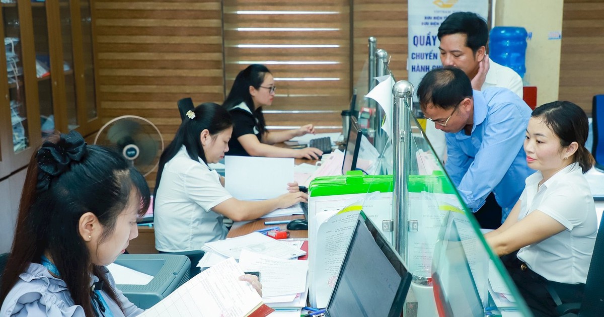 Chấm điểm, đánh giá viên chức hằng tháng hoặc hằng quý