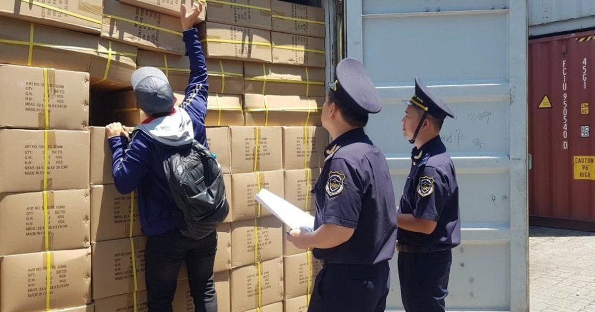 Bộ Tài chính đề xuất danh mục hàng hóa nhập khẩu làm thủ tục hải quan tại cửa khẩu